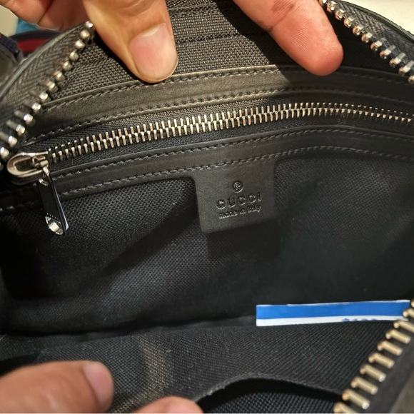 Gucci belt bag, only worn twice brand new. It’s in brand new condition. - Picture 8 of 8